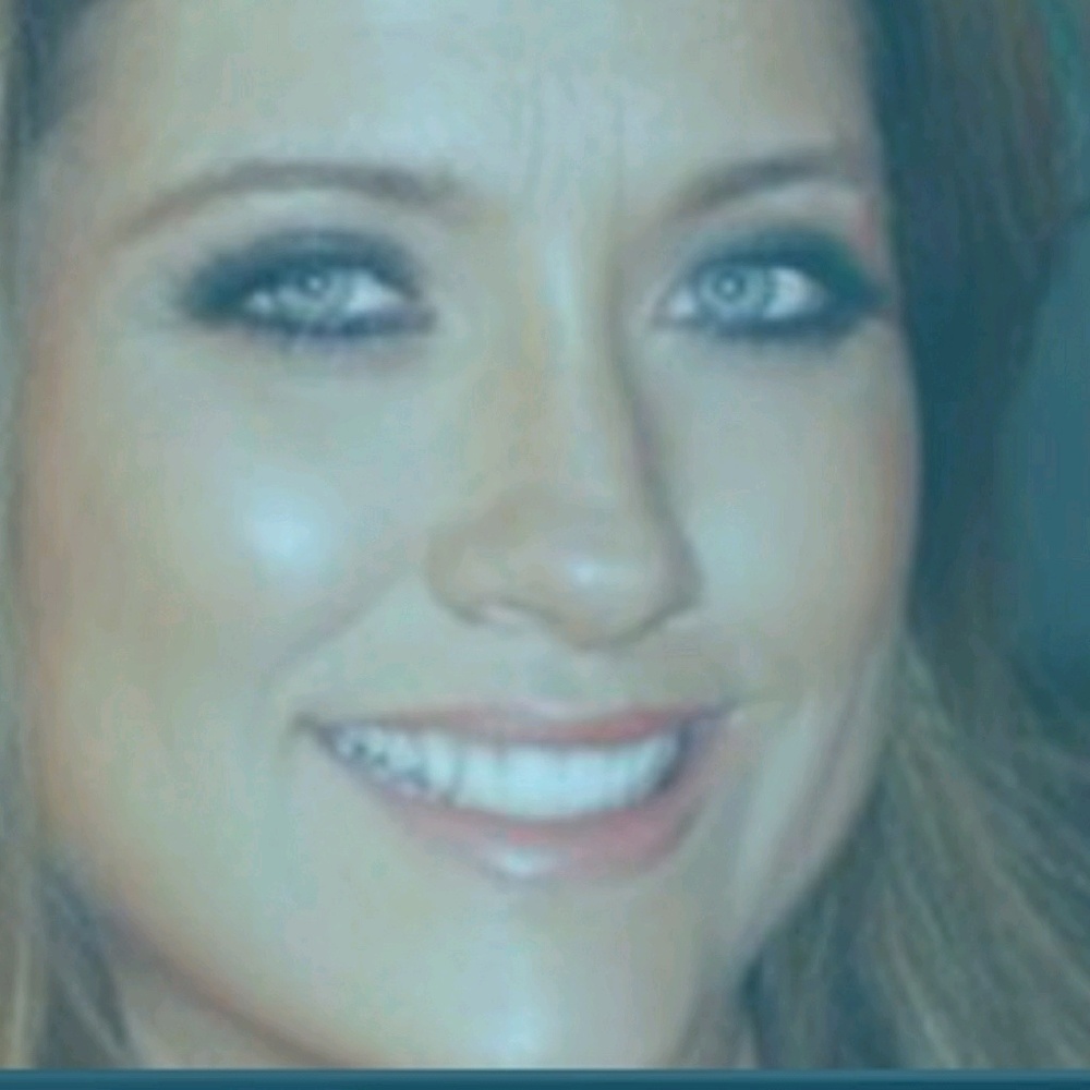 Meet your Posher, Tiffany